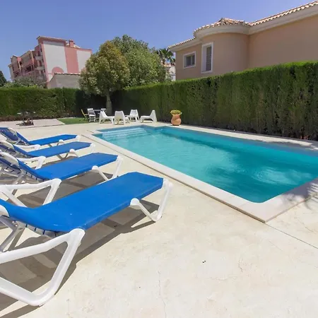 Villa Oranges *
